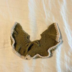 North side Knit Co knitted kids collar